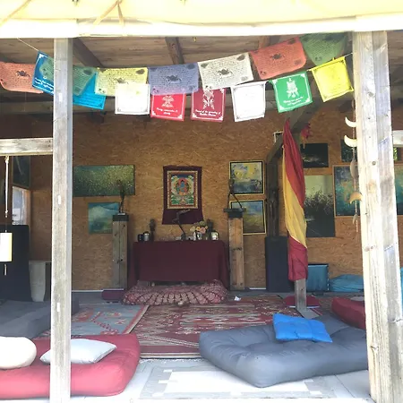 ベッド・アンド・ブレックファスト Domaine Bellevie 3*