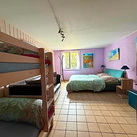 לינה וארוחת בוקר Domaine Bellevie Vex