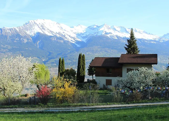 ベッド・アンド・ブレックファスト Domaine Bellevie 3*